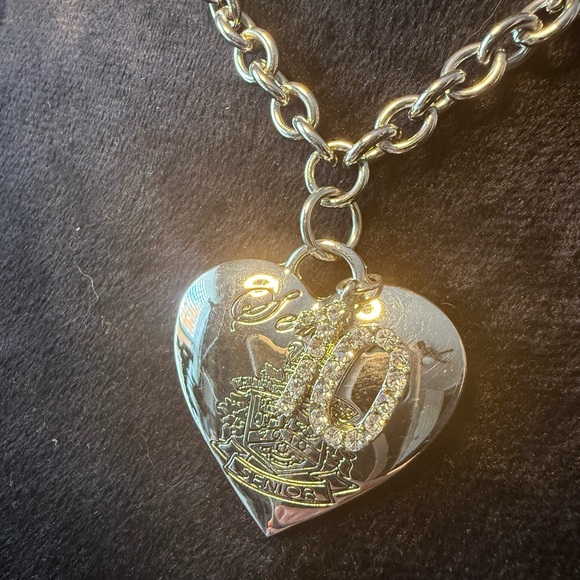 Vintage Y2K Senior Chrome Heart Necklace - Jostens - Picture 2 of 7